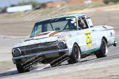 media/Sep-28-2025-24 Hours of Lemons (Sun) [[5dfe0e5f6e]]/12pm (Outside Grapevine)/